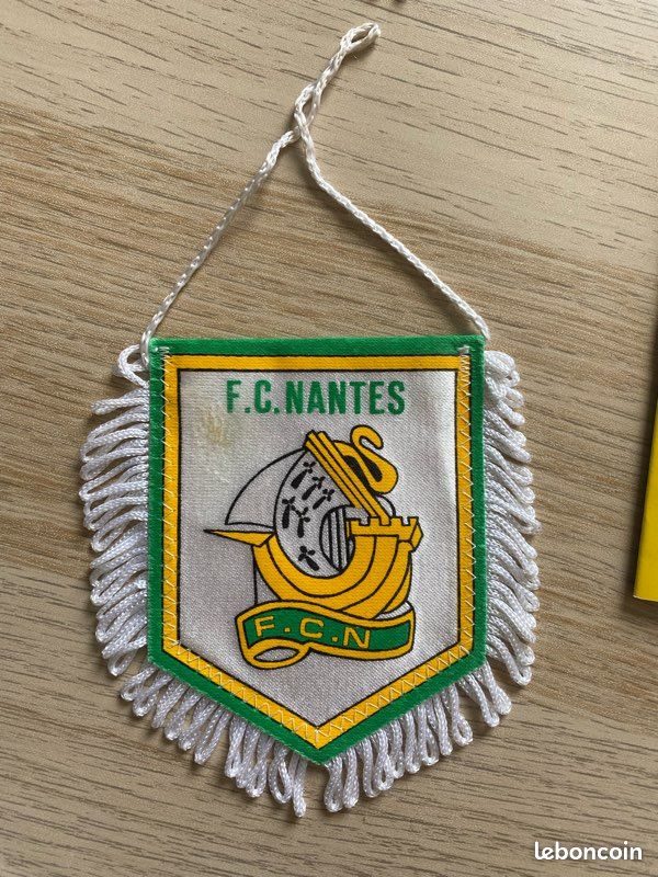 FANION FOOTBALL FC Nantes EUR 5,50 - FR