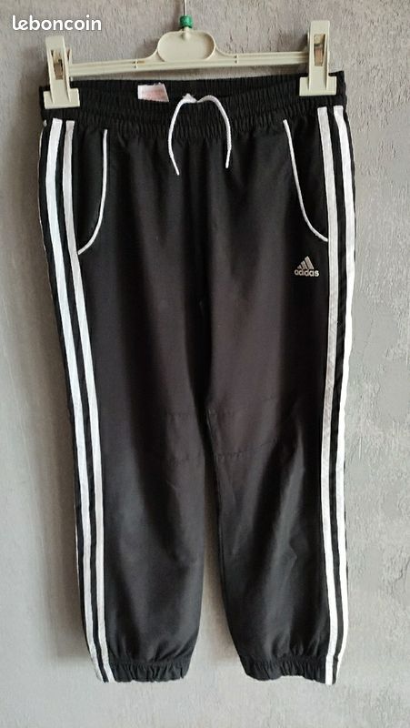 Pantalon survêtement Adidas 10 ans (image 1)