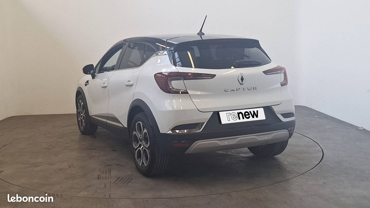 Renault captur tce 140 21 intens (image 6)