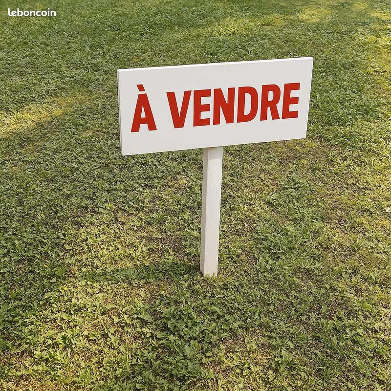 Terrain 466 m² · à Andilly · 466 m² · 120 000 €