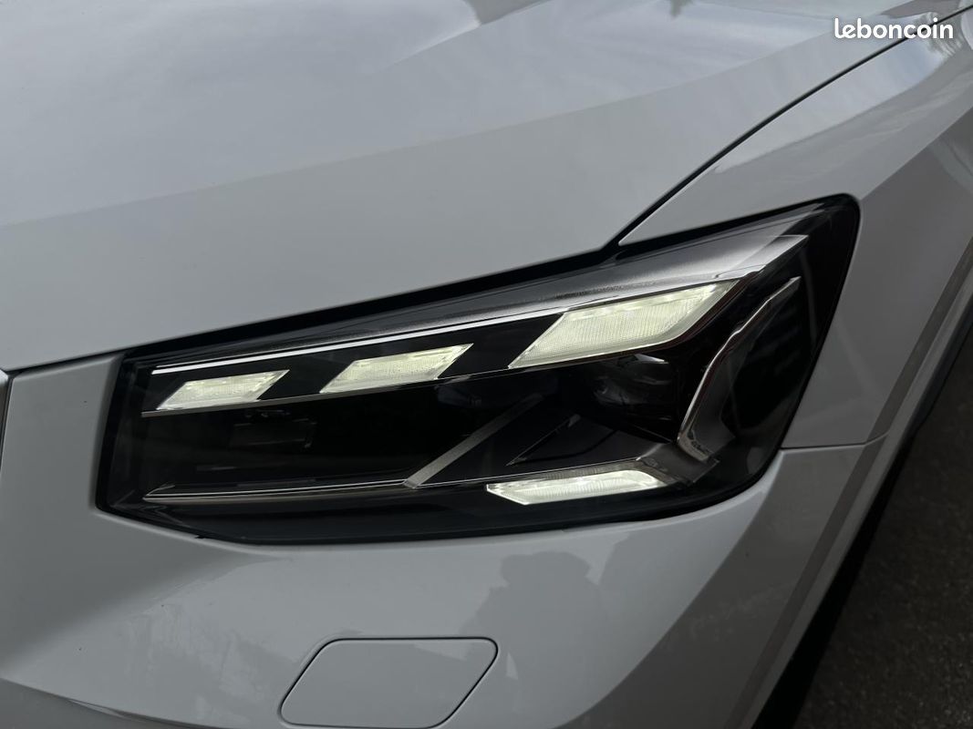 Audi q2 2.0 35 tdi 150 s-line (image 24)