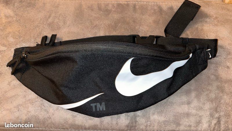 Banane sacoche Nike Accessoires Bagagerie