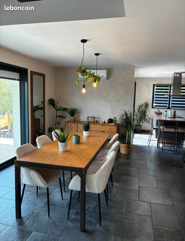 Maison 5 pièces 100 m² · à Vindry-sur-Turdine · 100 m² · 1 275 €/mois