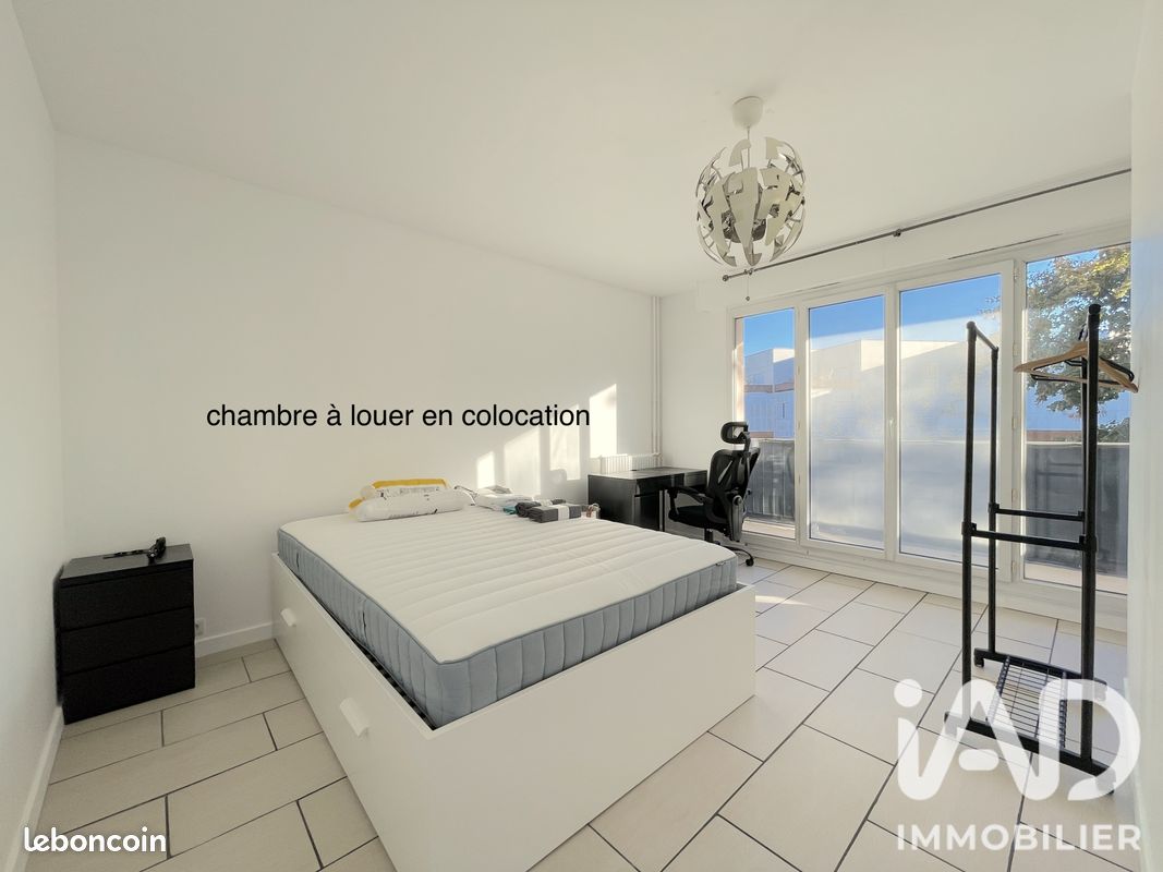 Appartement 5 pièces 88 m² · à Évry-Courcouronnes · 88 m² · 450 €/mois