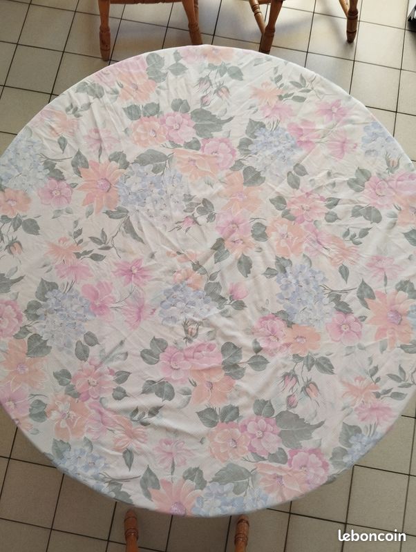 Nappe pour table ronde (image 1)
