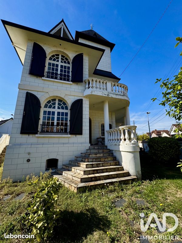 Maison 7 pièces 151 m² · à Aulnay-sous-Bois · 151 m² · 825 000 €