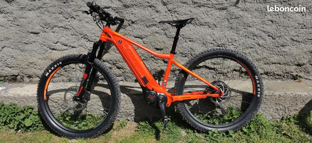 Vttae GIANT DIRT E +1 . 2019 (image 1)