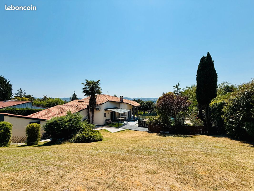 Maison 7 pièces 152 m² · à Villeneuve-sur-Lot · 152 m² · 329 900 €