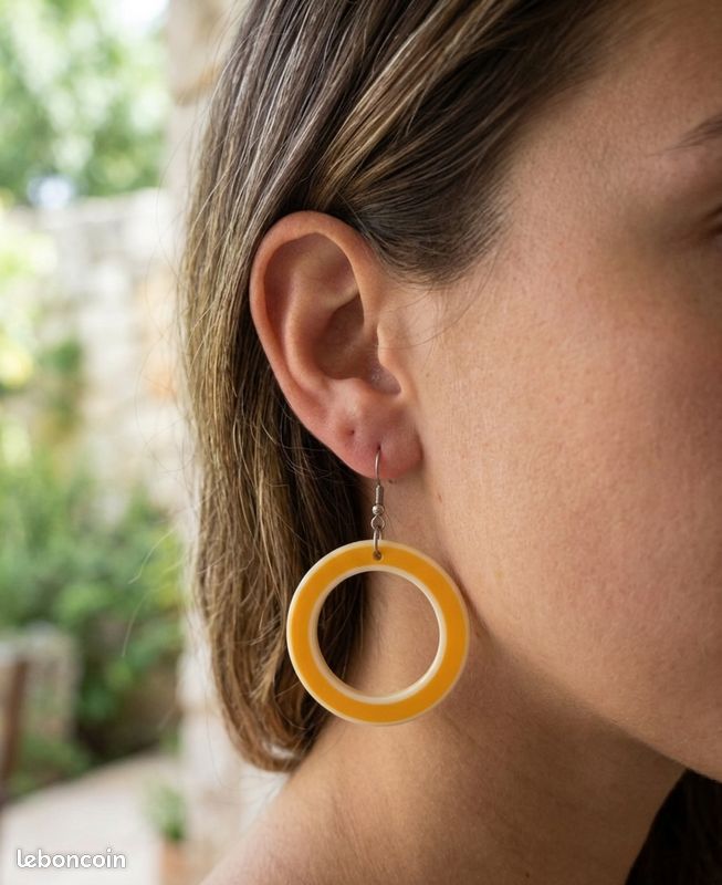 Boucles d'oreilles créoles Pop Art 🌈 Style Vintage 60s (image 3)