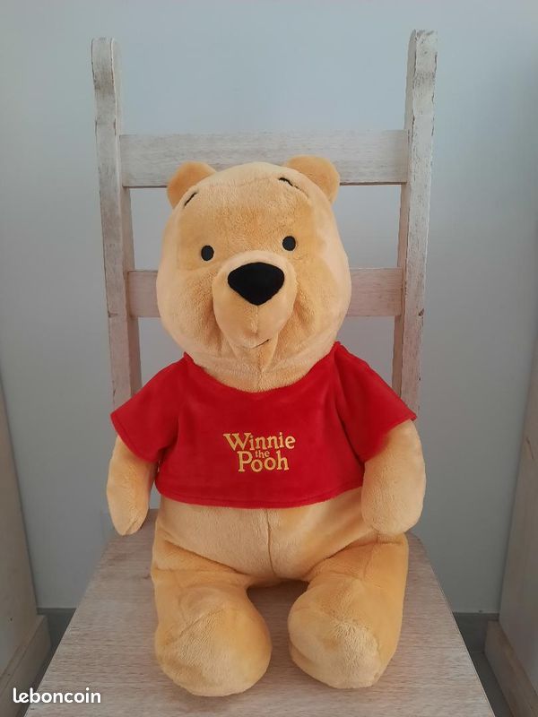 Peluche winnie l'ourson (image 1)