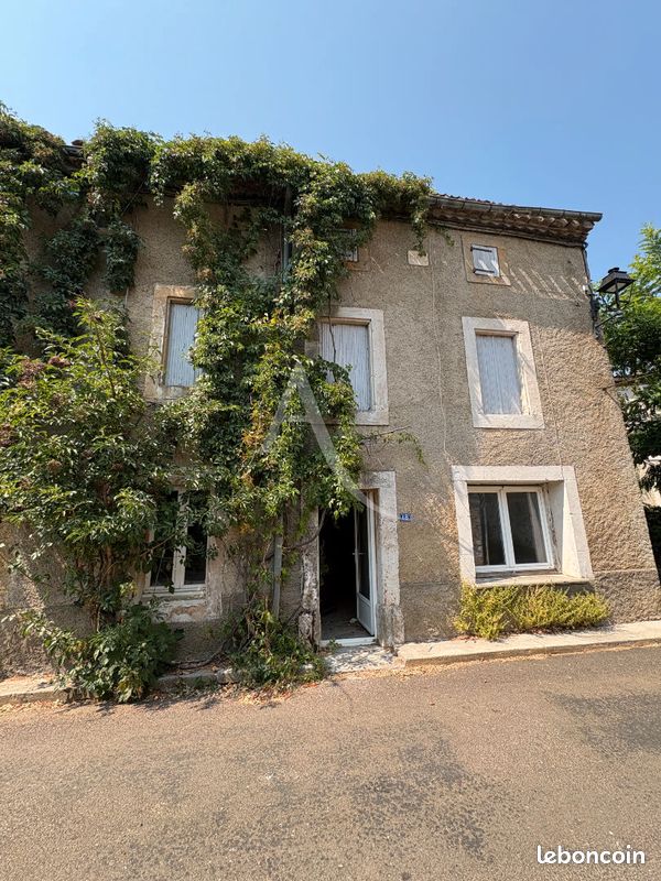 Maison 9 pièces 280 m² · à Fourtou · 280 m² · 141 900 €