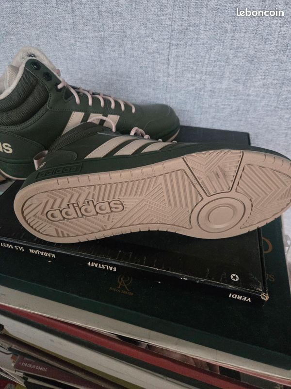 Adidas hoops 3.o mid (image 5)