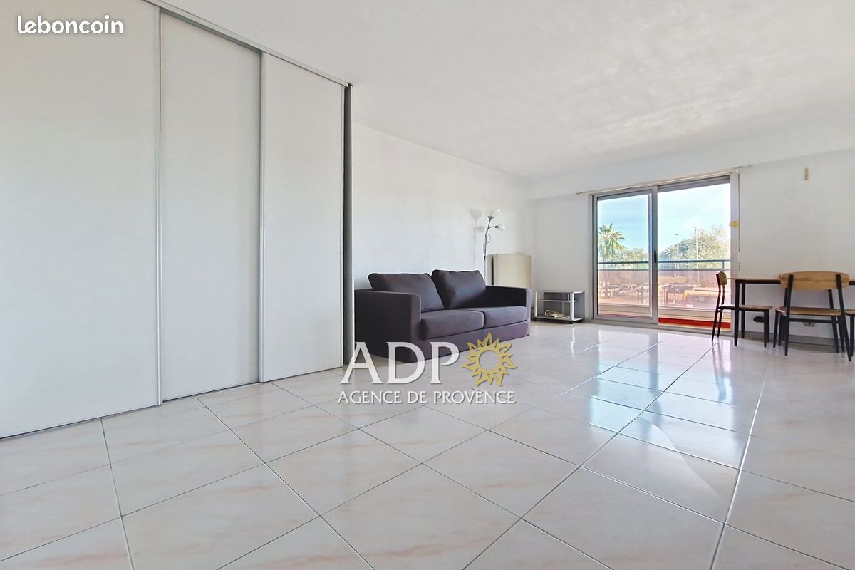 Appartement 1 pièce 31 m² · à Mandelieu-la-Napoule · 31 m² · 750 €/mois