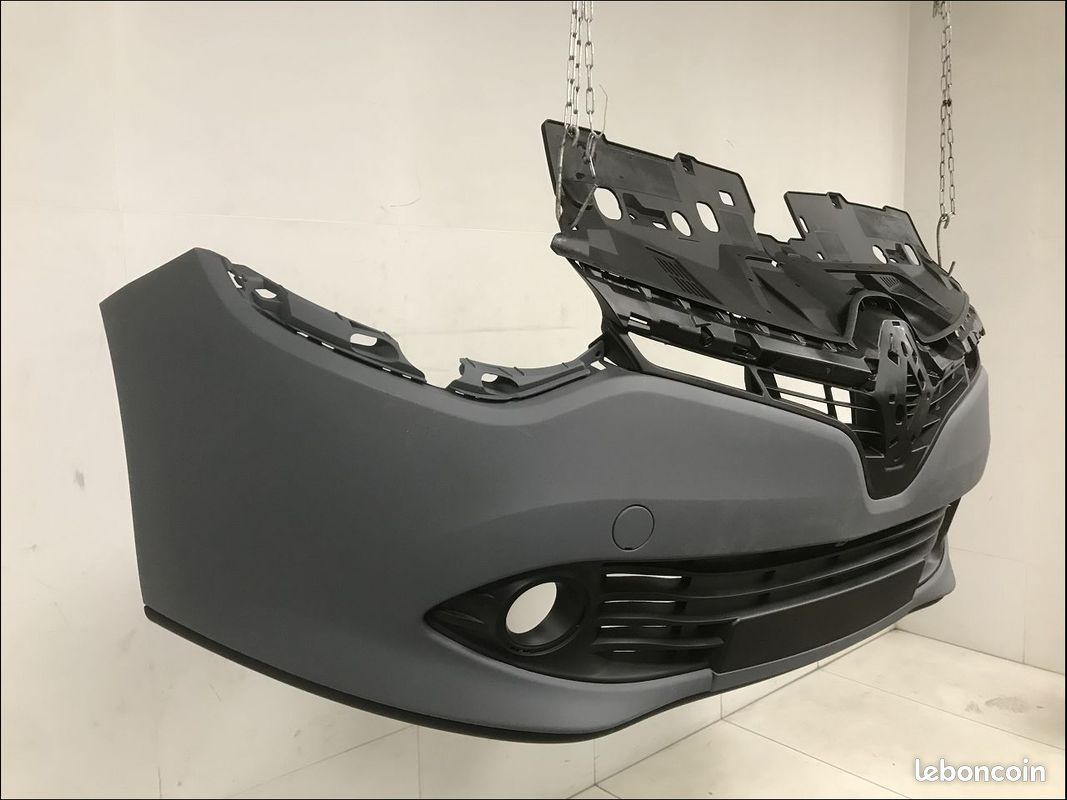 Rajouts de pare-choc arrière Clio 4 RS. Kits carrosserie Rajouts de pare-choc arrière Clio 4 RS. Kits carrosserie
