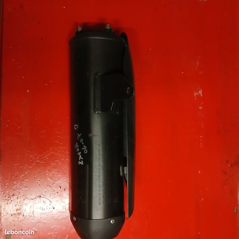 Silencieux d'échappement origine zx10R 2006 (image 2)