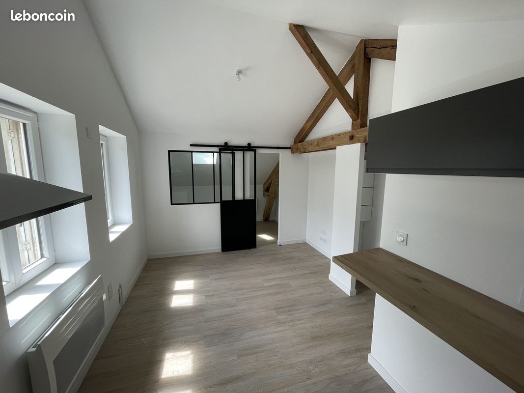 Appartement 1 pièce 22 m² · à Nivolas-Vermelle · 22 m² · 490 €