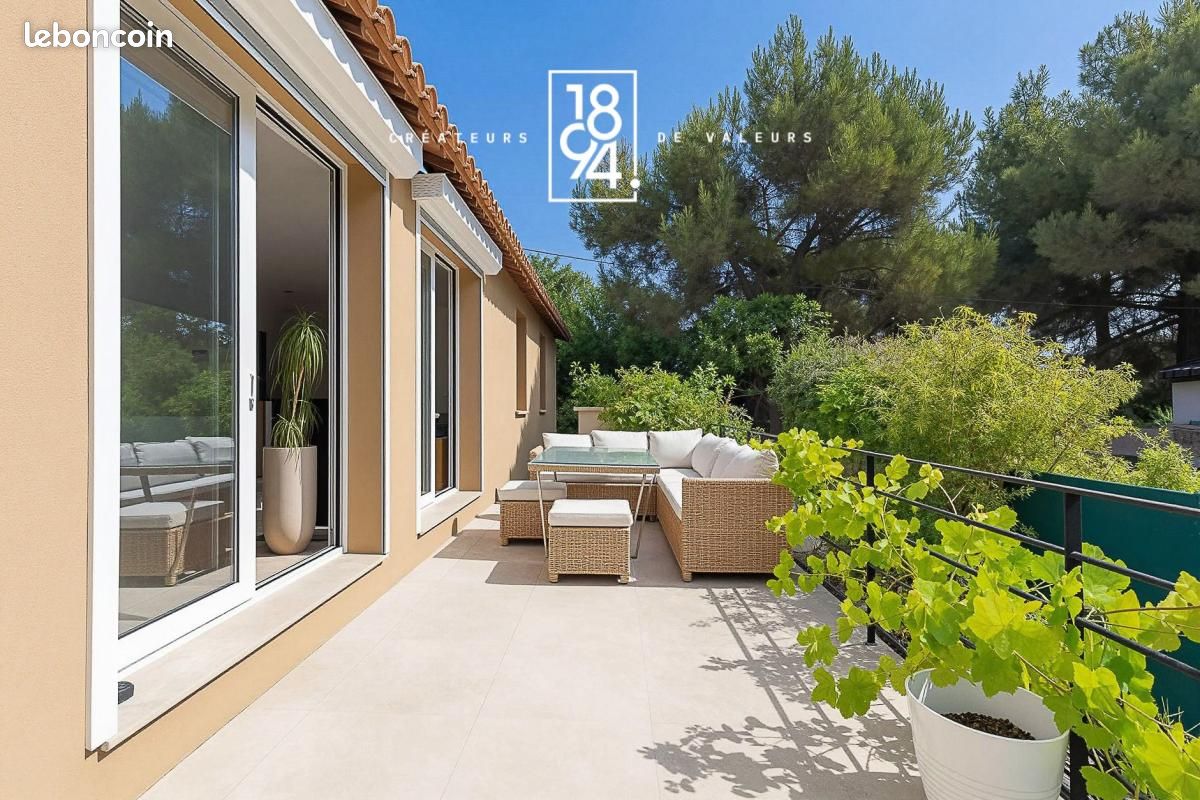 Maison 4 pièces 133 m² · à Saint-Cannat · 133 m² · 550 000 €