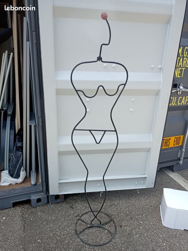 Valet de chambre Häpen - Porte vêtements - Mannequin vintage IKEA