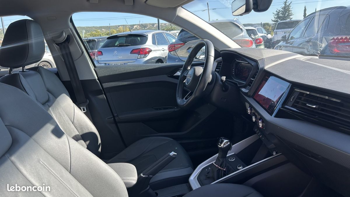 AUDI A1 Citycarver 35 TFSI 150ch Design Luxe S tronic 7 (image 5)