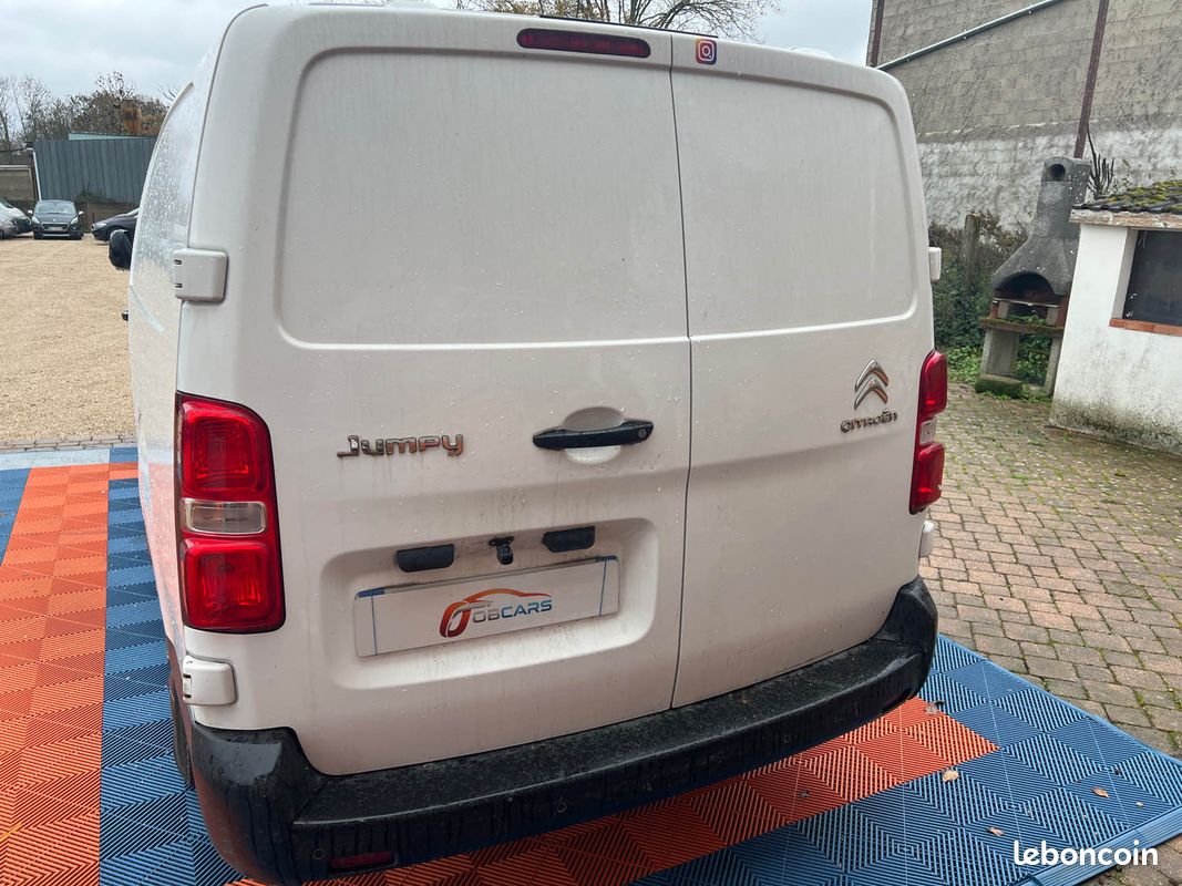 CITROEN JUMPY XL 2.0 BLUEHDI 180CH CABINE APPROFONDIE CLUB S&S EAT6 2018 (image 14)