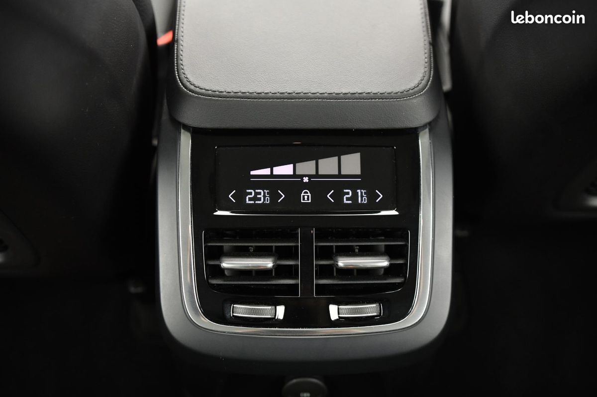 VOLVO XC90 T8 AWD Rechargeable 310+145ch BVA 8 7pl Start-35% NEUF (image 14)