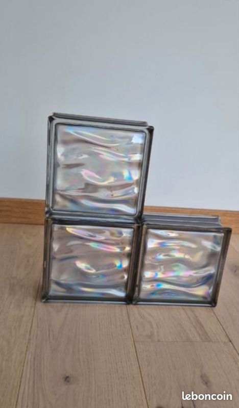 Briques de verre érisée (image 1)