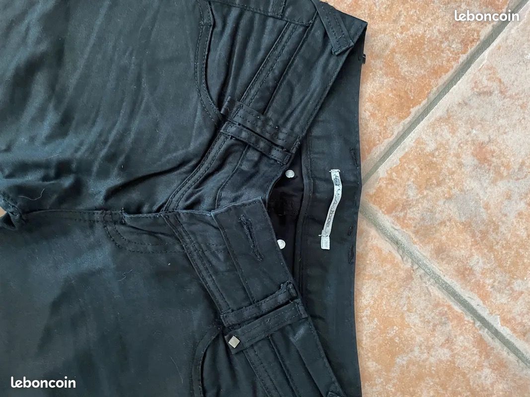 Bottes d'équitation de style équestre en cuir noir hautes