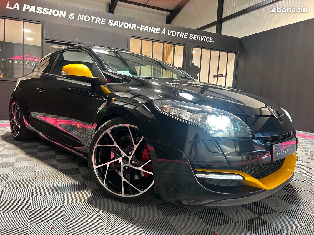 RENAULT MEGANE III COUPE RS MOTEUR ET BOITE REFAIT A NEUF 2.0 16V 265 Red Bull Racing RB7 S&S (image 7)