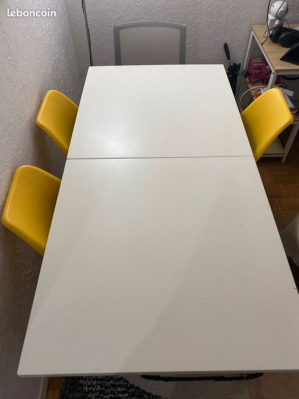 Table à manger + 4 chaises scandinaves (image 3)