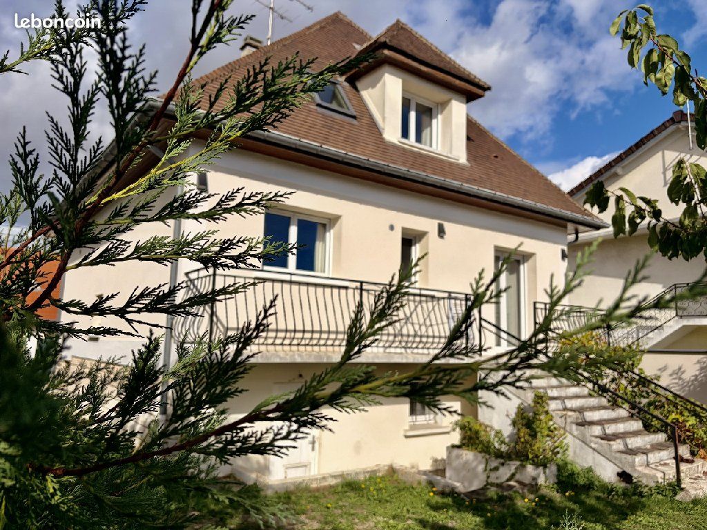 Maison 6 pièces 165 m² · à Villeparisis · 165 m² · 415 000 €
