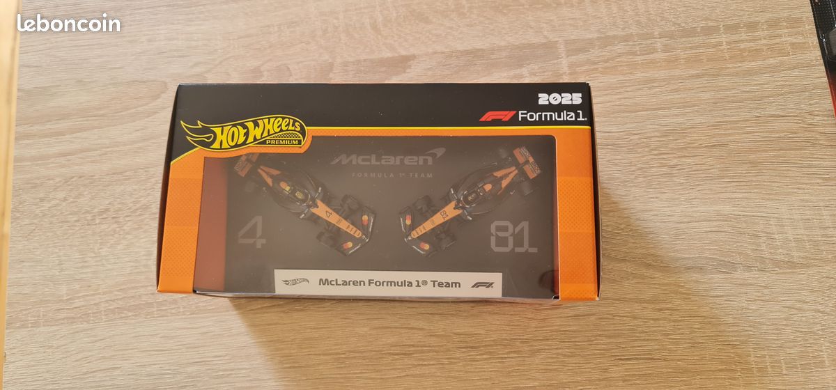Hotwheels premium Formula 1 Mclaren team neuf voiture (image 4)