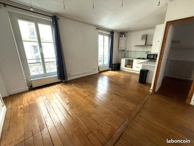 Appartement 3 pièces 42 m² · à Paris · 42 m² · 320 000 €