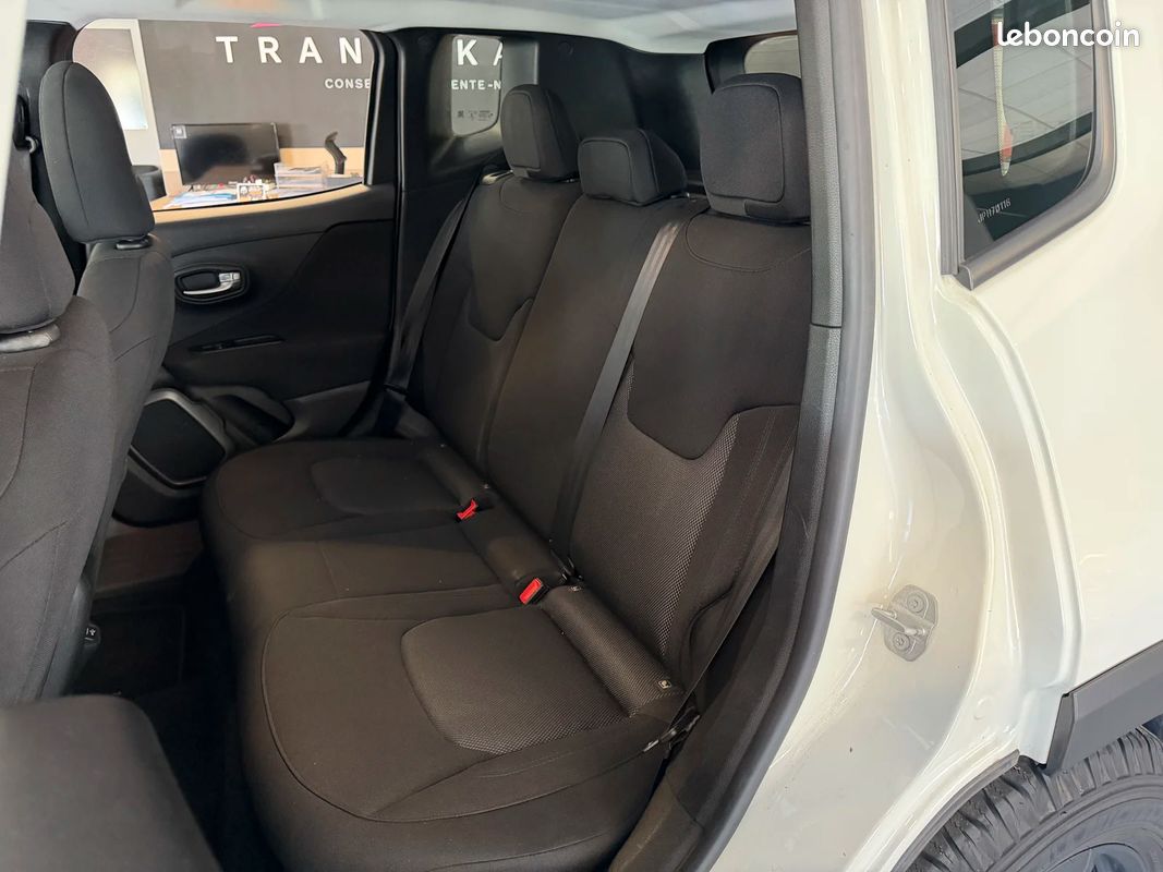 Jeep RENEGADE Longitude 1.6 CRD 120ch ~ TOIT OUVRANT ~ APPLE CARPLAY (image 14)