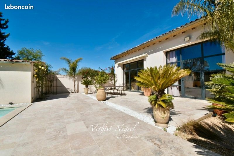 Maison 4 pièces 163 m² · à Mouriès · 163 m² · 650 000 €