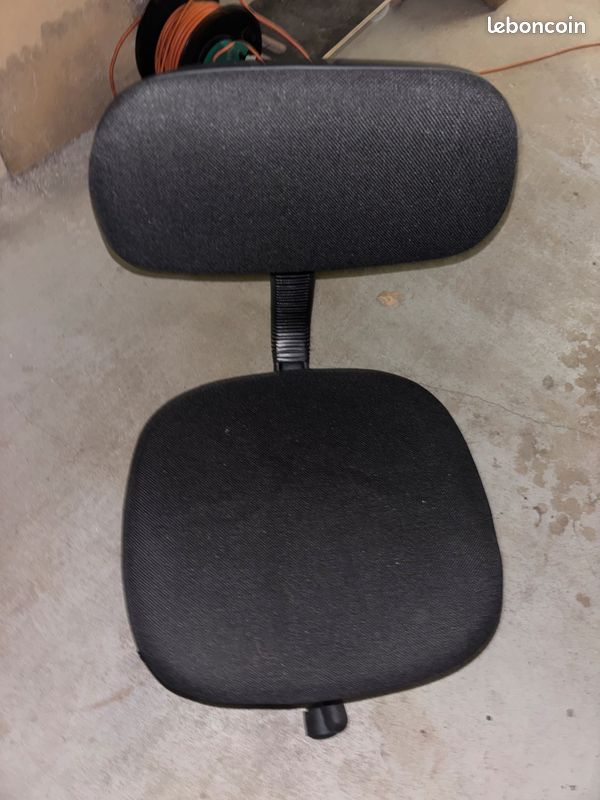 Chaise bureau noire (image 3)