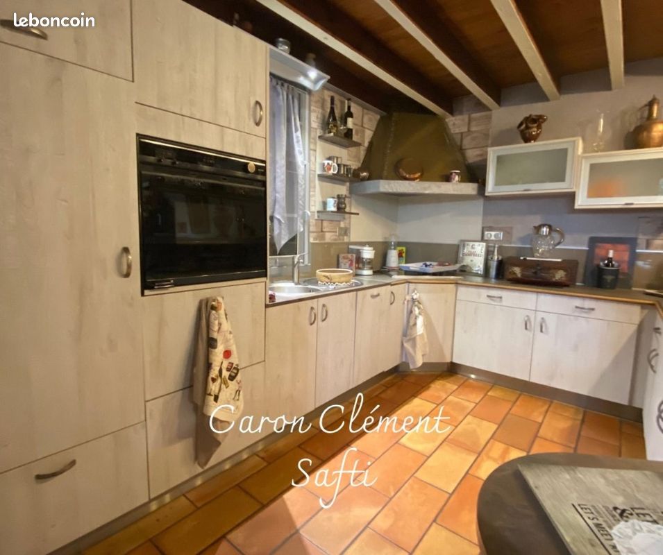 Maison 8 pièces 210 m² - Saint-Boès 64300 (image principale 7)
