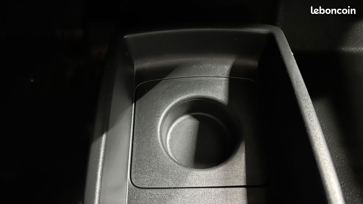 RENAULT KANGOO EXPRESS FOURGON 1.5 BLUEDCI 95 CONFORT TVA RECUPERABLe (image 30)