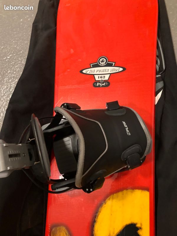 Snowbard o’sin power ride 162 et fixations flow (image 1)
