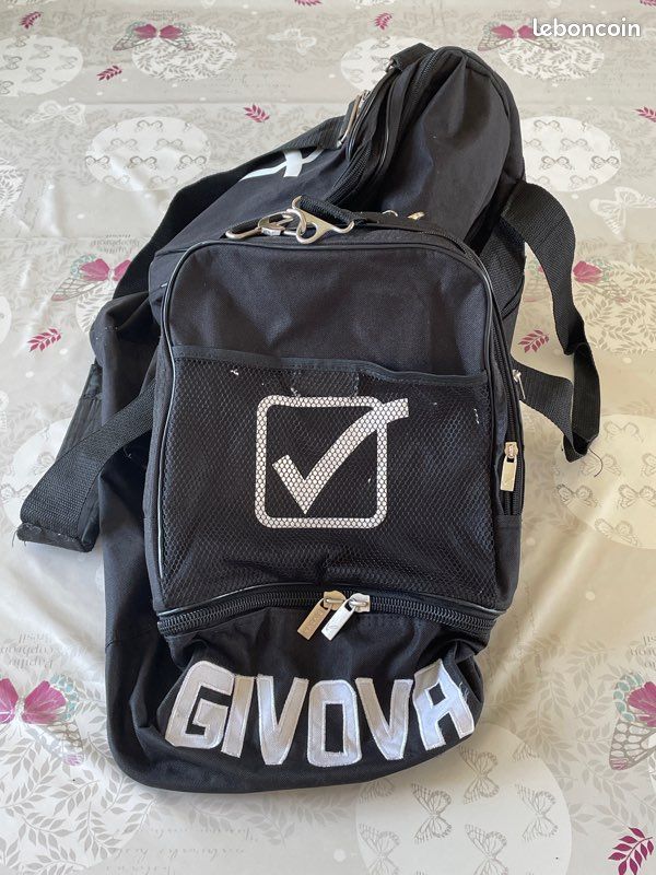 Sac de sport (image 1)