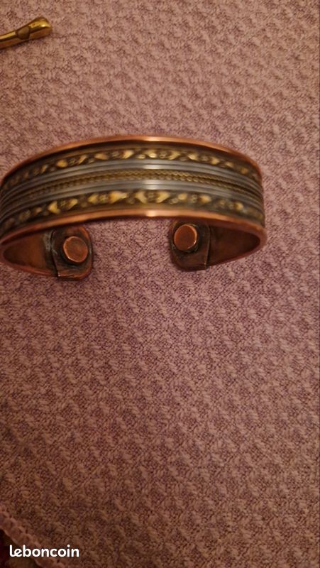 Bracelet Jonc Ancien En Cuivre - Fermoir Glissière - Occasion