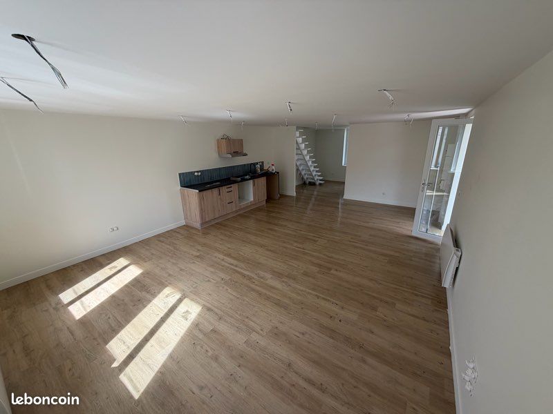 Appartement 3 pièces 75 m² · à La Tour-du-Pin · 75 m² · 820 €/mois