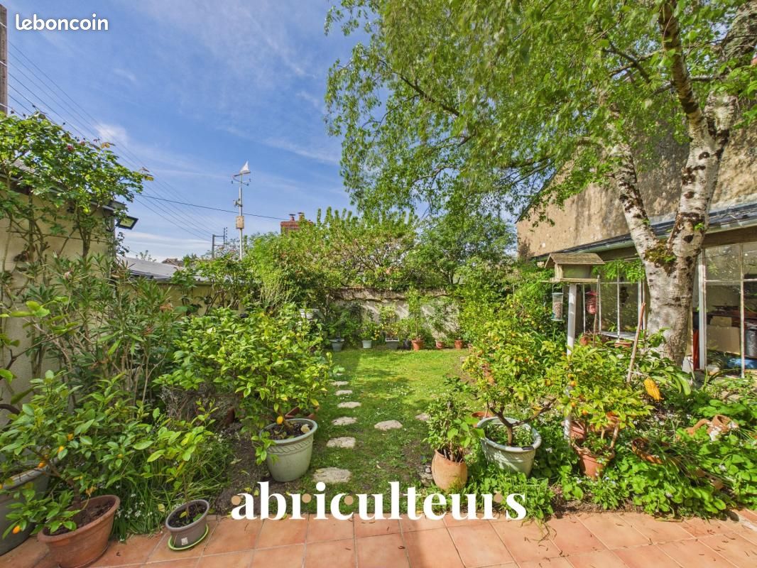 Maison 8 pièces 179 m² · à Nantes · 179 m² · 649 000 €