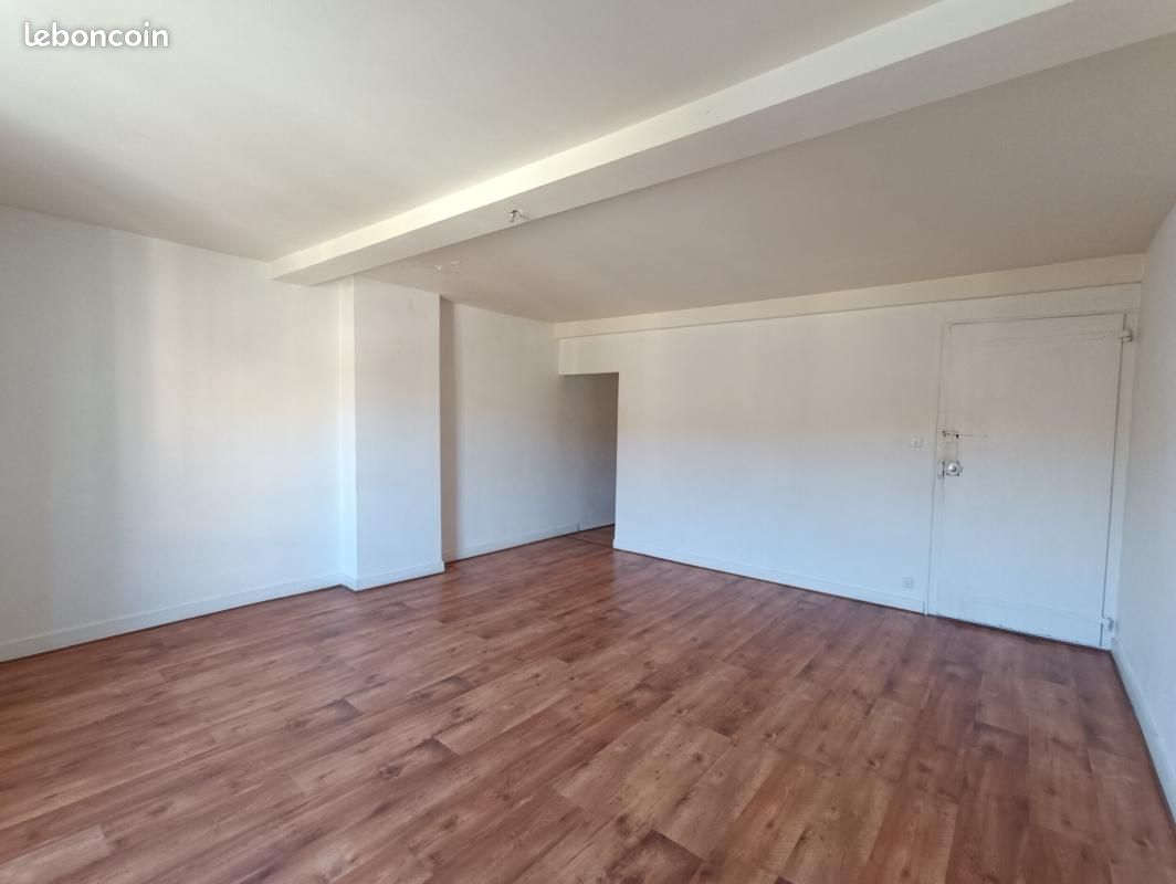 Appartement 2 pièces 58 m² · à Revel · 58 m² · 470 €