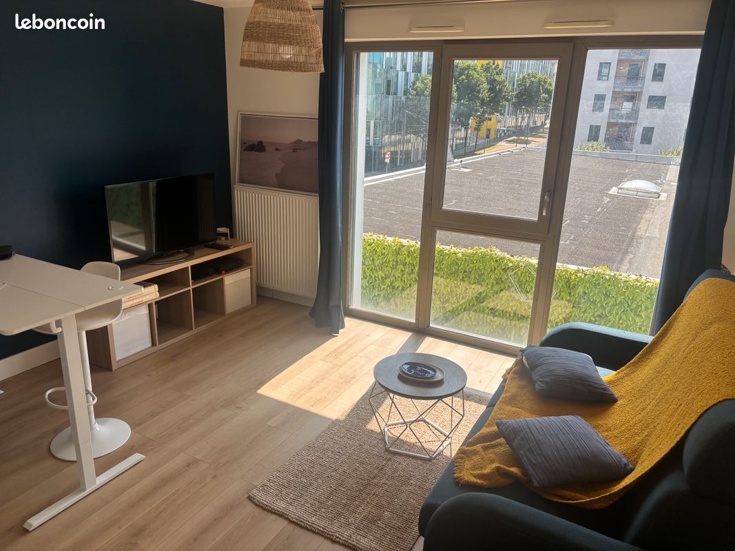 Appartement 1 pièce 25 m² · à Saint-Étienne · 25 m² · 445 €