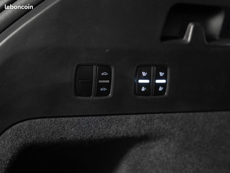 Porsche Cayenne Electric 442ch (image 12)