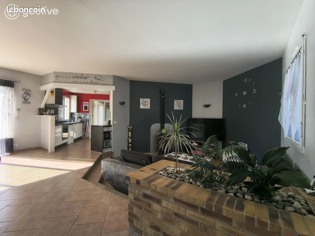 Maison 5 pièces 128 m² · à La Garnache · 128 m² · 325 000 €