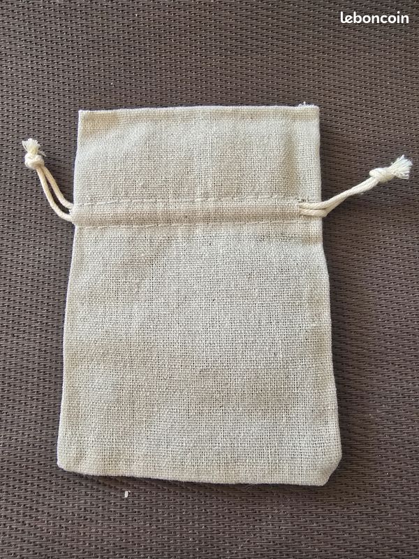 Lot de 8 petits sacs à cordelette à décorer - VL83160 (image 3)