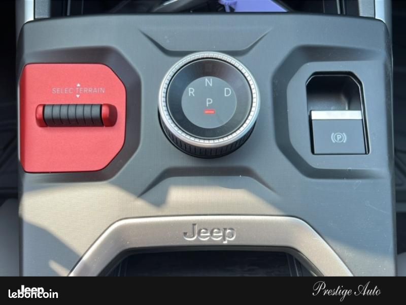 Jeep Compass 1.2 Turbo T3 145ch e-Hybrid First Edition BVR6 (image 25)