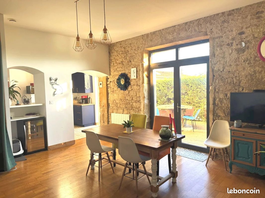 Appartement 3 pièces 59 m² · à Chazay-d'Azergues · 59 m² · 250 000 €