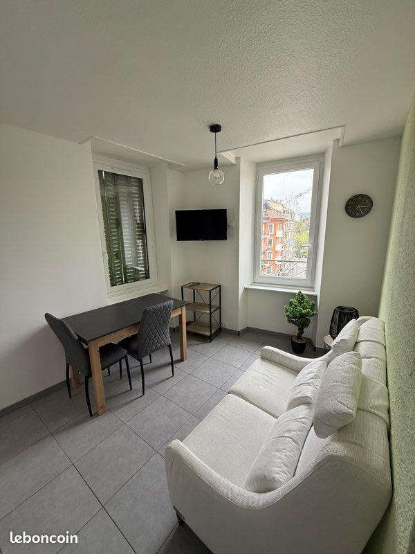 Appartement 2 pièce(s) 31 m²à louer Thonon-les-bains